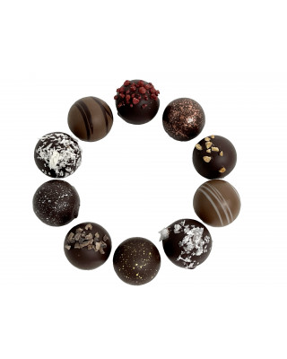 Assorted chocolate truffles without liquor